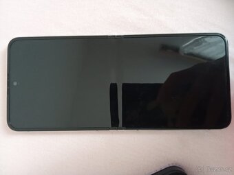 Samsung Galaxy ZFlip 5, 5G, zelený MINT 256 GB - 3