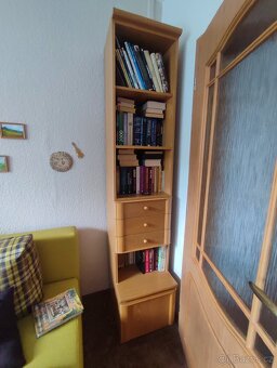 Obývací stěna , konferenční stolek, knihovna - 3
