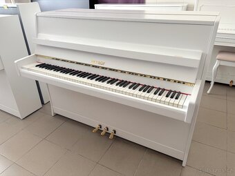 Klavír - české bílé piano Petrof 002PB - 3