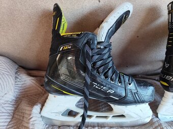 Brusle Bauer Supreme M4, vel. 7, fit 2 - 3
