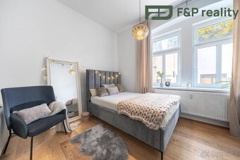 Prodej bytu 1+kk 39 m² Ve vrchu, Praha 8 - Libeň - 3