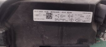 Přední světlo Škoda Superb 3 - 3