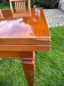 Jidelni stůl se židlemi - 3