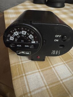 Blesk Metz mecablitz - 3