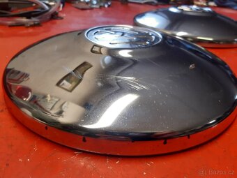 Vw transporter T3, brouk poklice 2kusy - 3