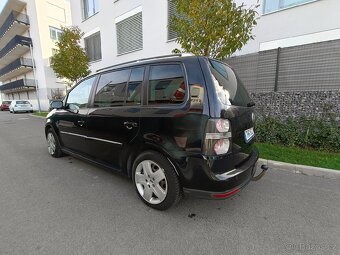 VW TOURAN 2.0TDI AUTOMAT STK - 3