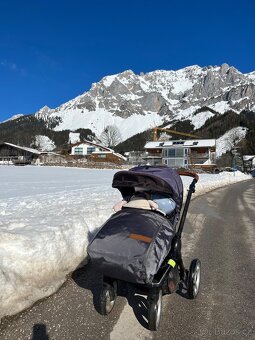 Kočárek Mutsy Evo s bohatou výbavou - 3