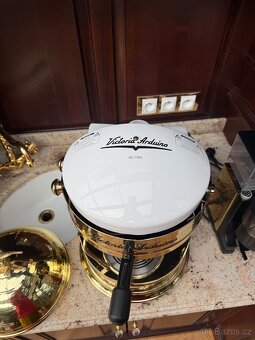 Kávovar Victoria Arduino, Venus Family - 3