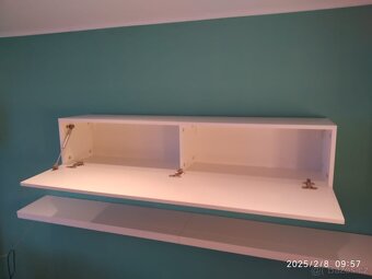 Závěsná skříňka - 3