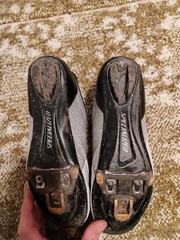 Tretry Specialized - 3