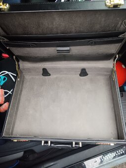 Příruční kancelářský kufr - 3