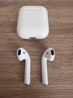 Airpods 2 - 3