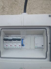 Rozvodná skříň Moeller 220V - 3