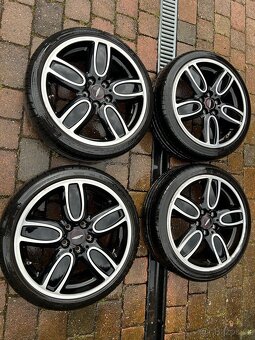 Mini cooper JCW kola r18 - 3
