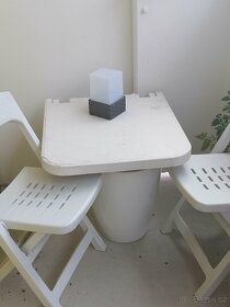Závěsný sklápěcí stolek - 3