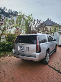 Cadillac Escalade ESV 6.2 V8 426 HP 4x4 - 3