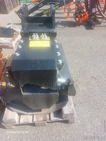 Lesní fréza na bagr Prinoth - 3