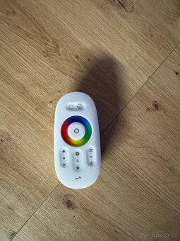 BOT Nordic stojací LED lampa N1 140 cm RGB, černá - 3