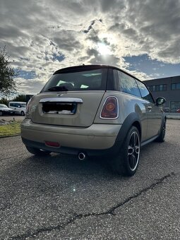 Mini Cooper R56 - 3