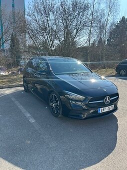 Mercedes-Benz B 200 d 4Matic Special Edition - 3