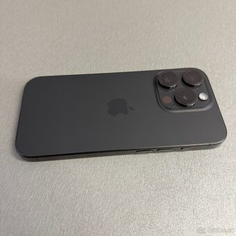 iPhone 15 Pro 256GB černý, pěkný stav, 12 měsíců záruka - 3