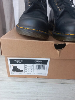 Dr. Martens Vegan 43 - 3