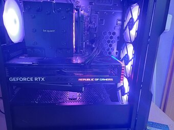 ASUS ROG STRIX GeForce RTX 4070 Ti O12G + Záruka - 3