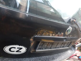 Škoda Octavia na nahradni díly motor ATD - 3