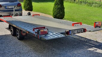 AUTOPREPRAVNIK LORRIES PLI 30 4521 3000KG SKLOPKA. - 3