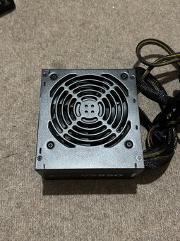 Corsair VS550 (550W) - 3
