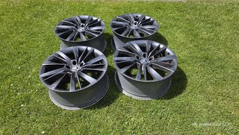 Alu disky na Škoda SUPERB 19" - 3