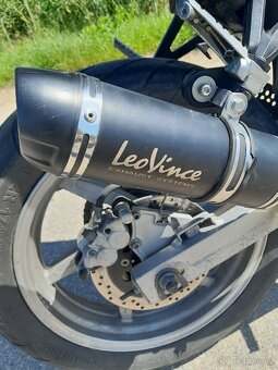 Hyosung gt 125 comet - 3