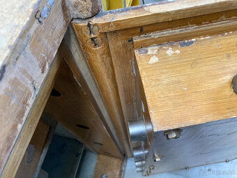 Trezor SAFESIA železobetonový, 2. bezp. třída 15.000 kč - 3