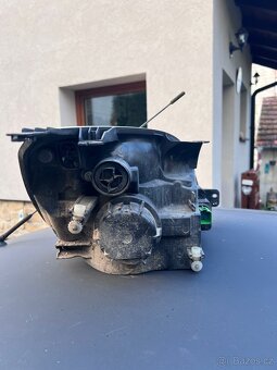 Přední světla Ford fiesta mk4 - 3