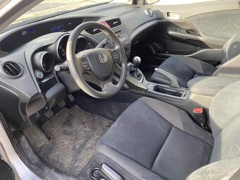 Honda Civic 1,4i - 3