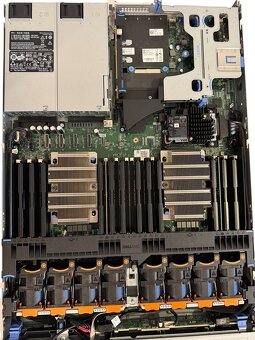 Dell PE R640 - 8xSFF, 2x Xeon Gold 6138, 64GB RAM, H740p - 3