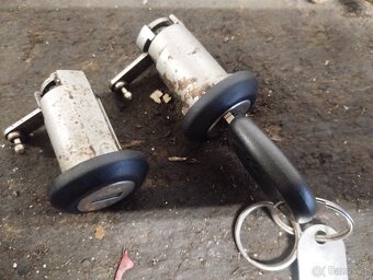 Škoda Felicia - Sada zámků + klíč - 3