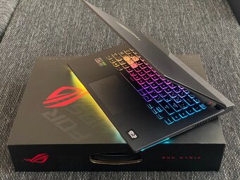 ASUS ROG Strix G15 (Ryzen 7 / RTX 3060 / 144Hz / M.2) - 3