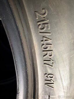 215 / 45 / 17 Triangle WinterX - 3