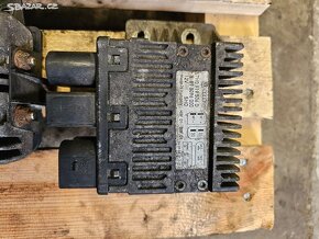 Jednotka ventilátoru relé VW T5 - 3