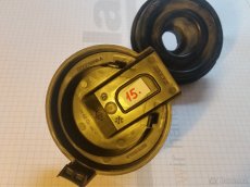 zadní kryt světlometu 4 - 3