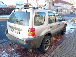 Ford Maverick 2.0 91kw stk 9/2025, nestartuje - 3