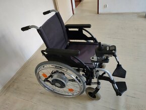 Elektrický invalidní vozík Alber E-FIX 25

 - 3
