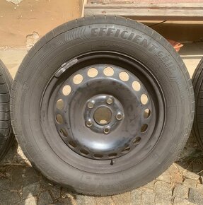 Letní pneu 195/65 R15 + disky 15" - 3