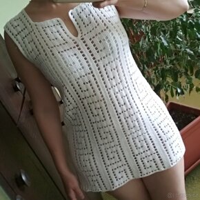 Háčkovaná letní tunika, bílé plážové šaty - 3