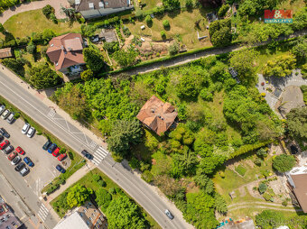 Prodej ideální 1/2 pozemku k bydlení, 1935 m² - 3