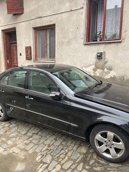 Mercedes e270 cdi (ND) NOVA CENA 35000Kč - 3