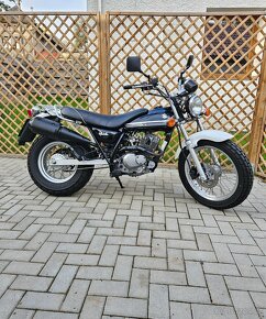 SUZUKI Van Van 125 - 3