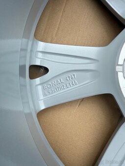 NOVÁ originál kola Škoda LYRA 17” Octavia, 5x112 - 3