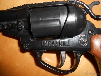 Pistole na poplašňáky NEVADA - málo použitá - 3